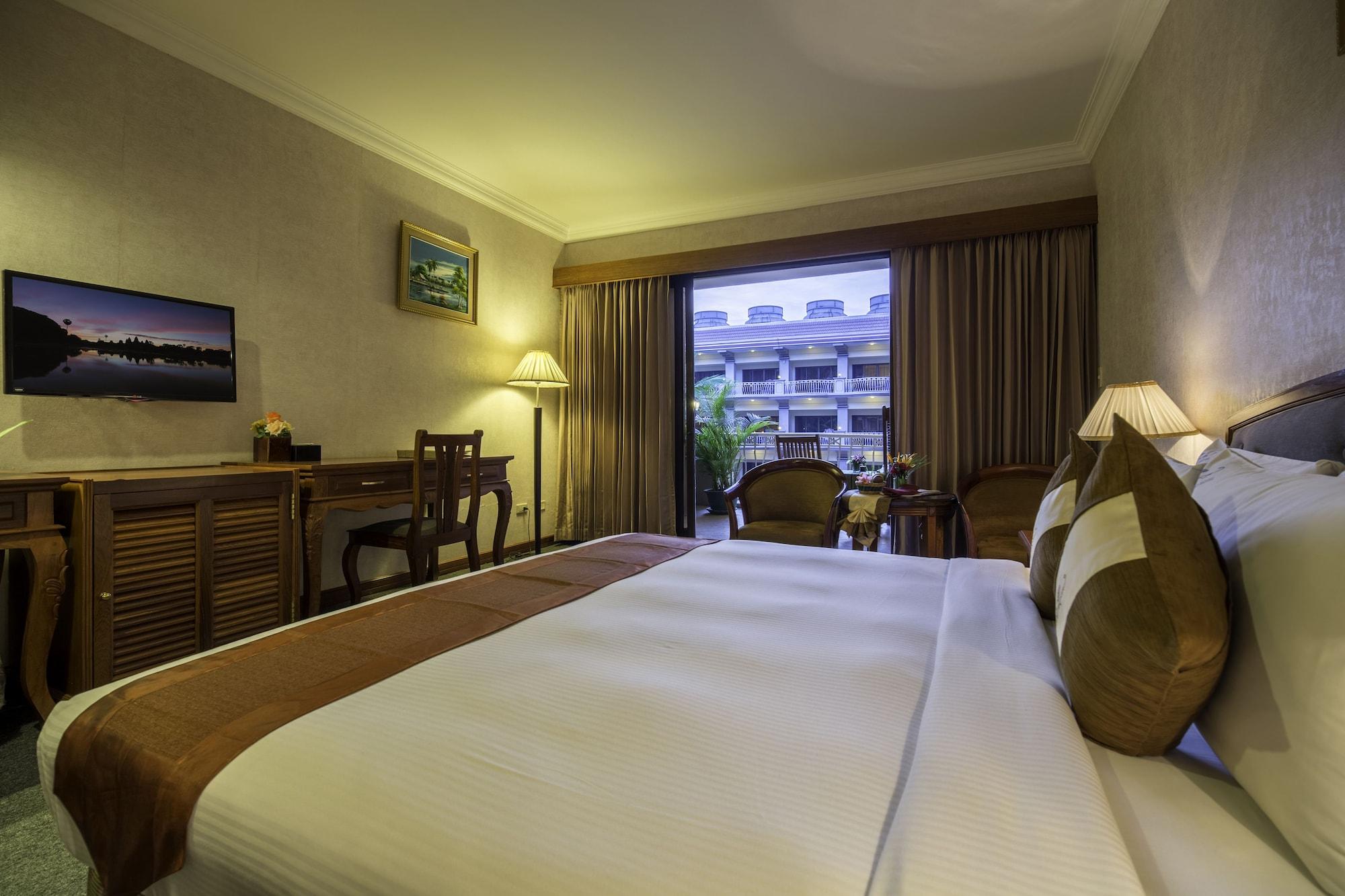 Angkor Howard Hotel Siem Reap Exterior photo
